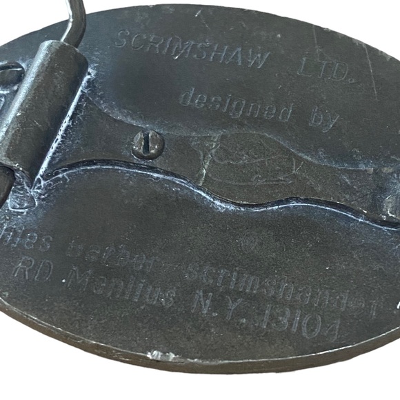 Vintage Scrimshaw Ltd. Whale Belt Buckle - Picture 2 of 5